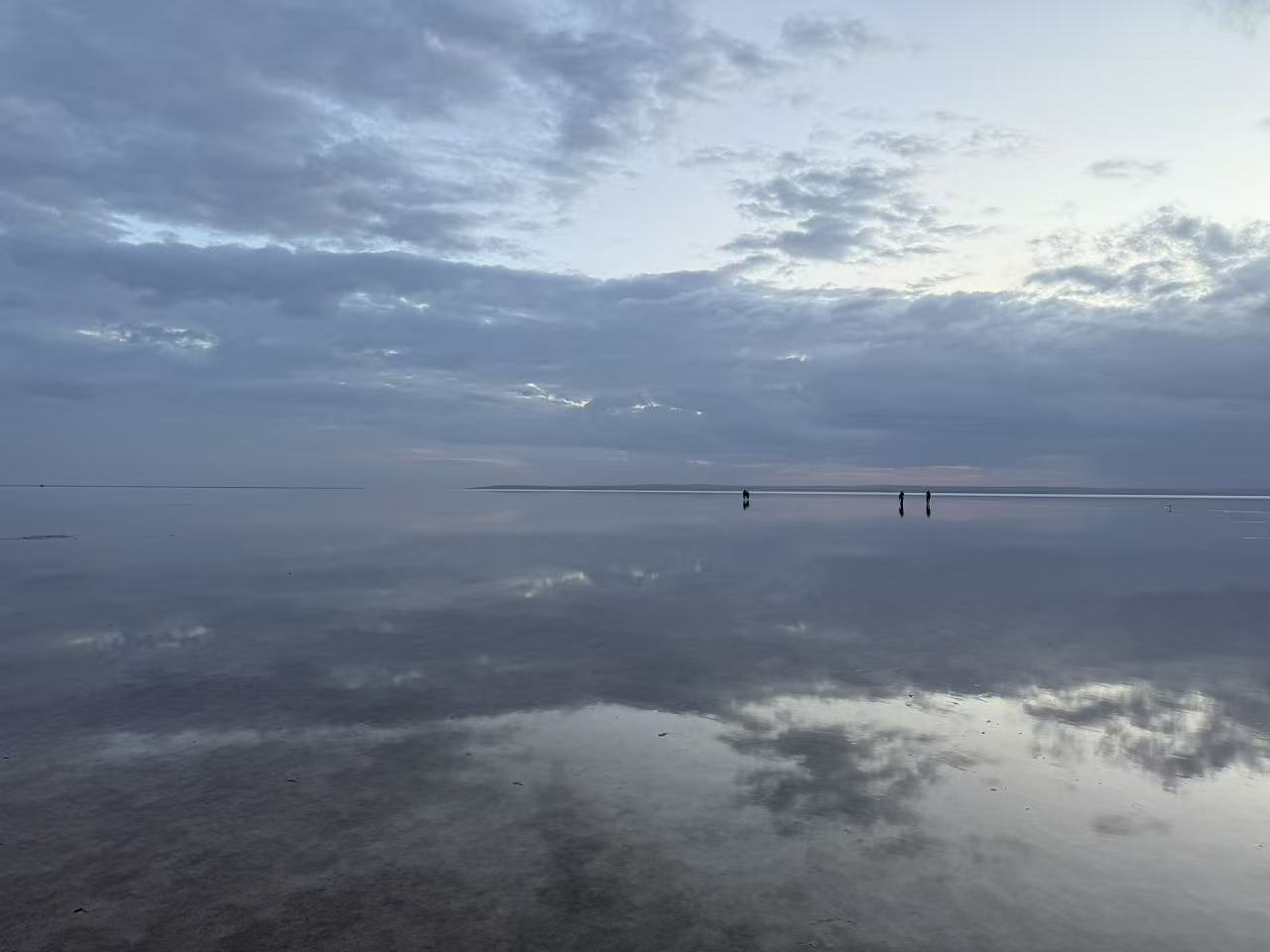 Mirror reflection at Lake Tuz